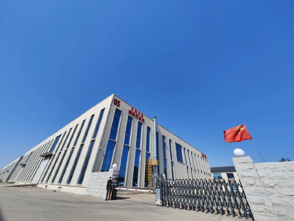 打破进口润滑油的市场垄断局面，提升本土润滑油品牌的服务价值！